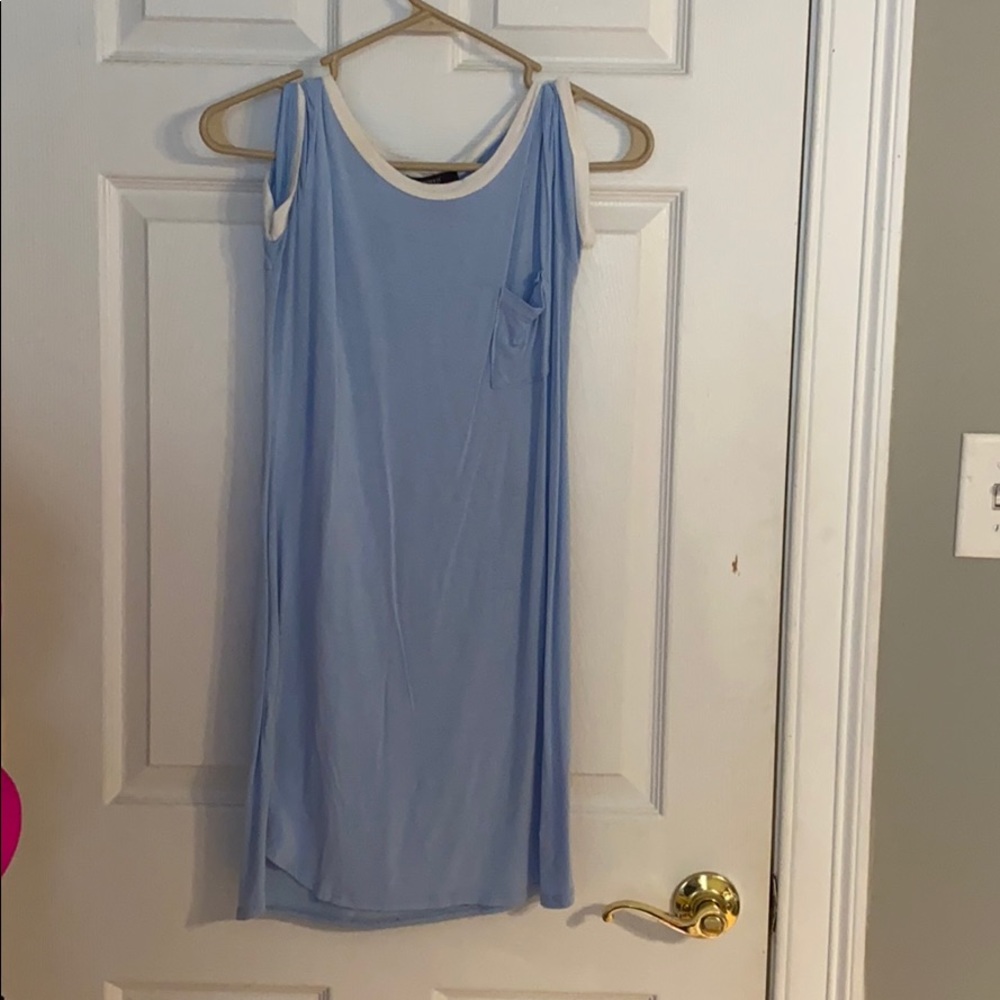 short sleeve baby blue dress